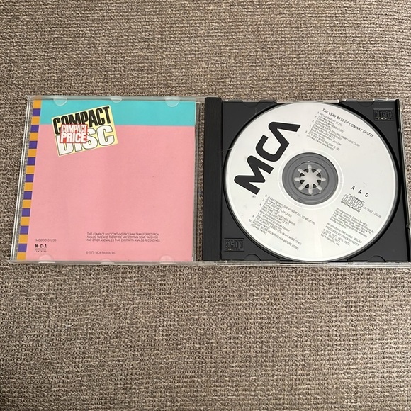 5/$25 The Very Best of Conway Twitty CD 70s Classic Country Music MCA Universal - Picture 3 of 5